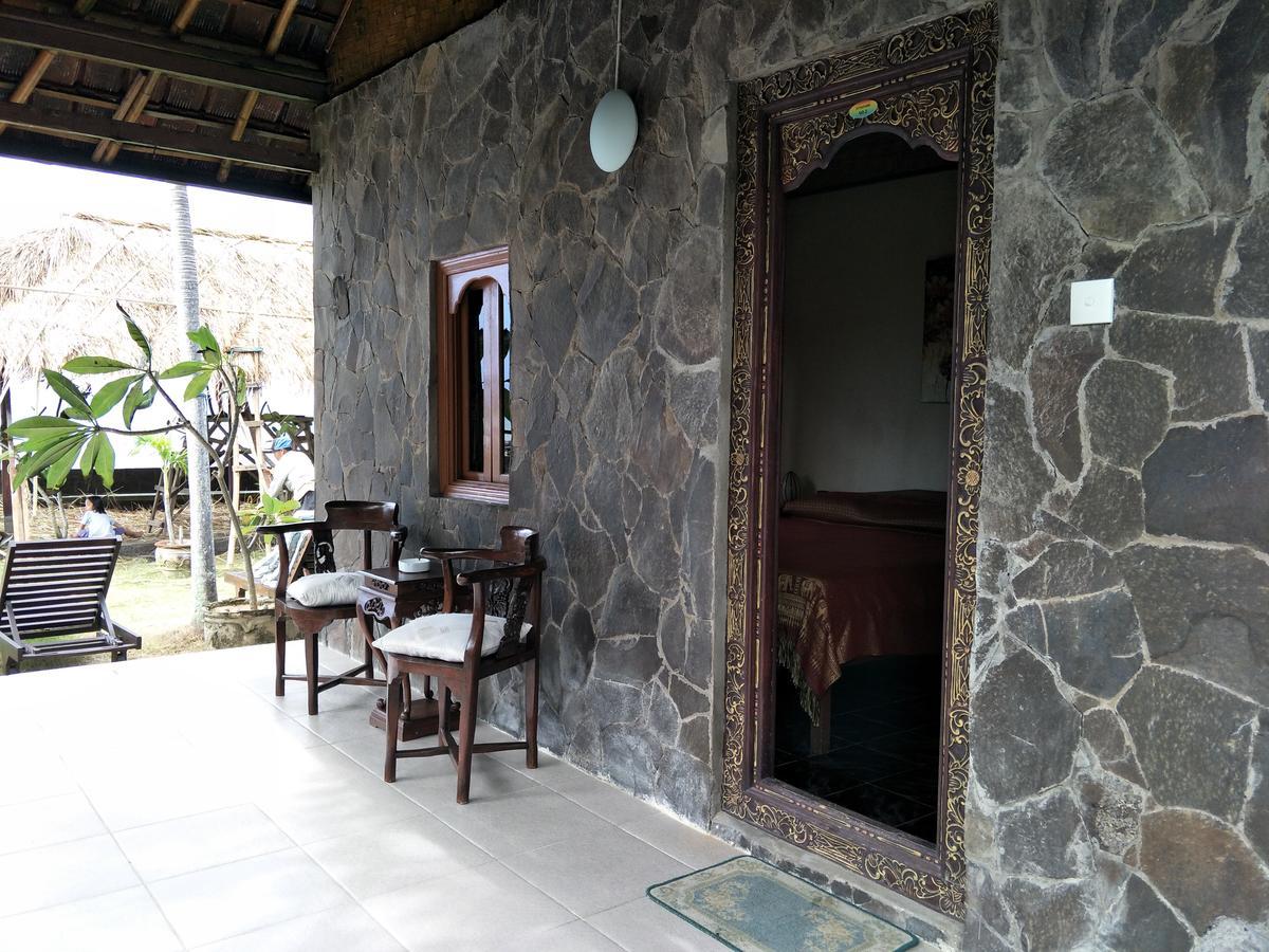 Temple Cafe & Cottages 캔디다사 외부 사진