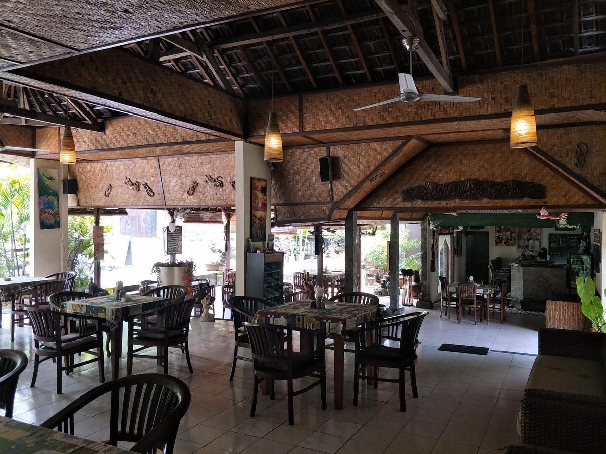 Temple Cafe & Cottages 캔디다사 외부 사진