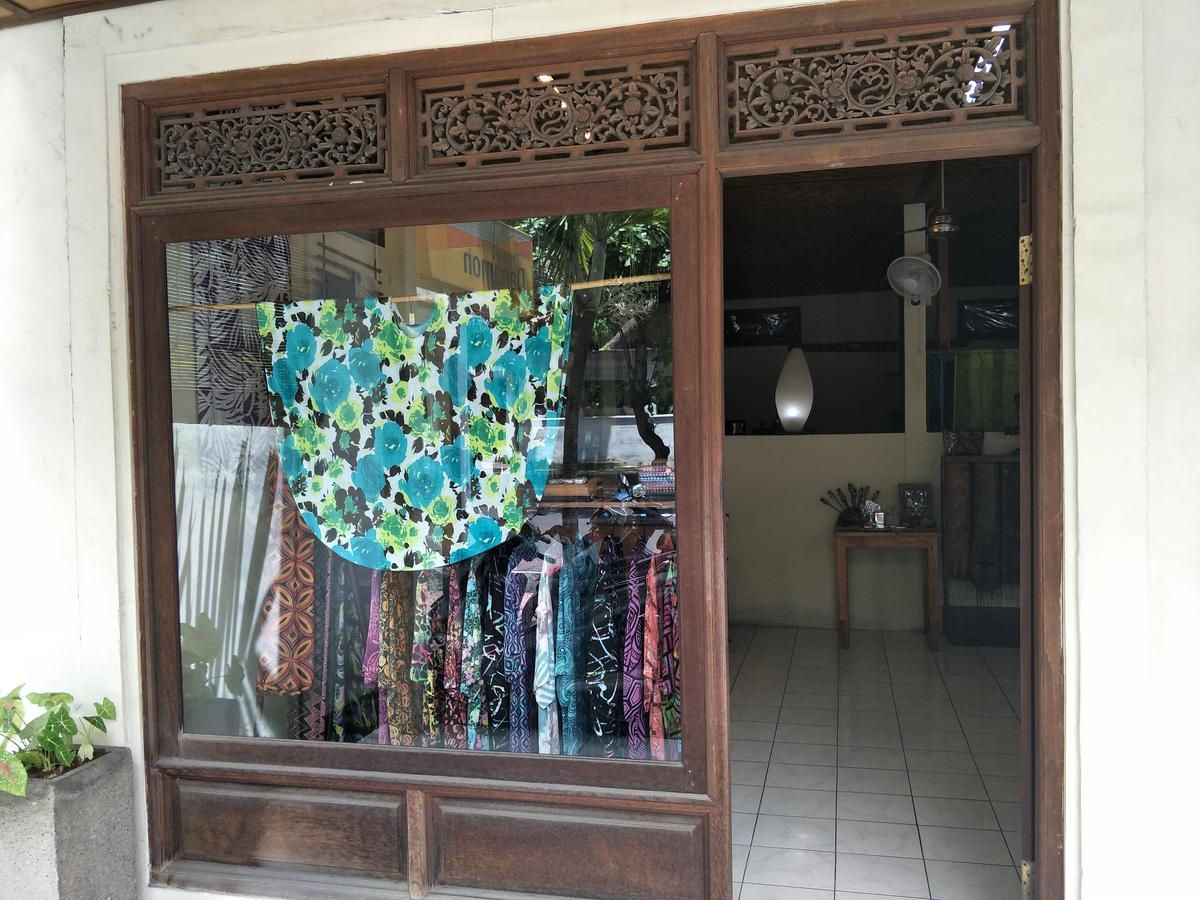 Temple Cafe & Cottages 캔디다사 외부 사진